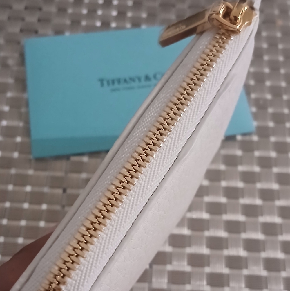 NEW AUTHENTIC Tiffany & Co $500 Zip Wallet Card Case Made In Italy - Picture 12 of 14